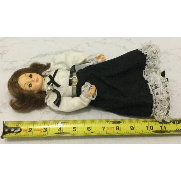 1890's Bell System Operators Doll The Surrey Group Brown Eyed Brunnette 1984 - Picture 4 of 7